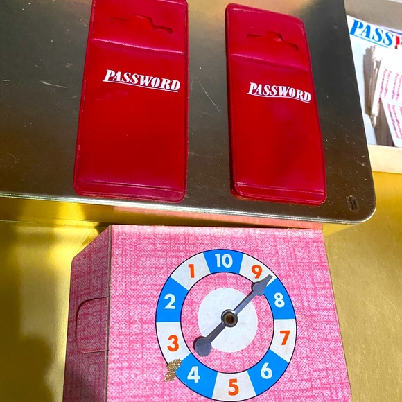 MILTON BRADLEY VINTAGE 1963 PASSWORD VOLUME 3 GAME #4260 FUN COLLECTABLE GAME - Picture 5 of 13